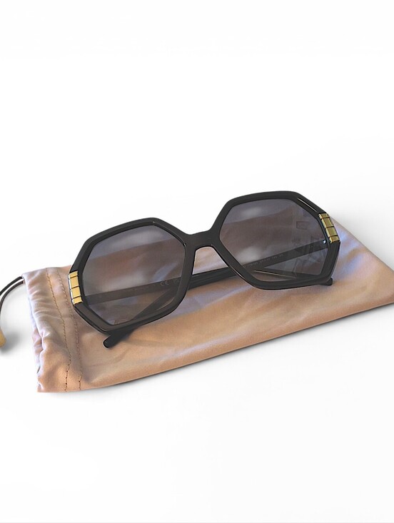Tory Burch TY9062U Geometric Oversized Sunglasses Black & Gold w/ Case main image 4